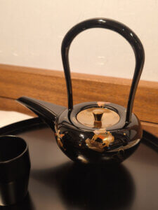 箱瀬淳一　アールドゥ嘉土 2025年 11月